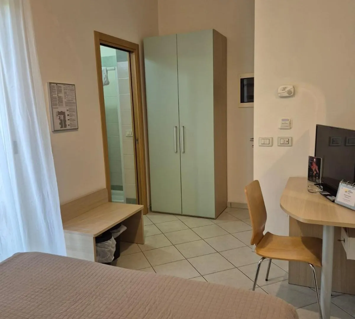 ***  Hotel Romagna Каттолика Италия
