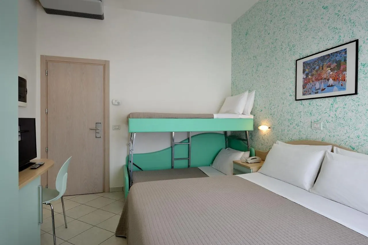 Hotel Romagna Κατόλικα 3*,