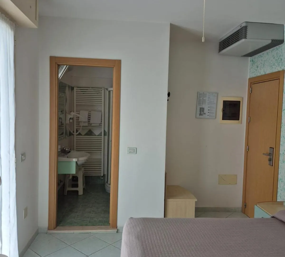 Hotel Romagna Κατόλικα